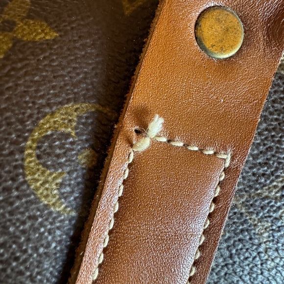 Louis Vuitton 🔥 RARE 🔥 Saks Fifth Avenue classic 45 Keepall 🎉 HOST PICK 🎉 - Picture 14 of 16